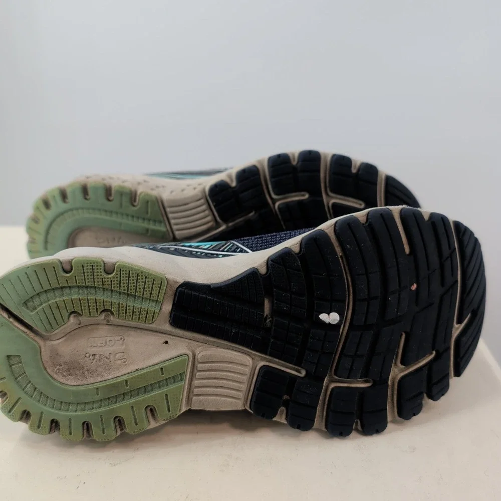 Brooks Adrenaline GTS 19 Cushioned‎ Lace-Up Athletic Sneakers Navy Blue Size 7